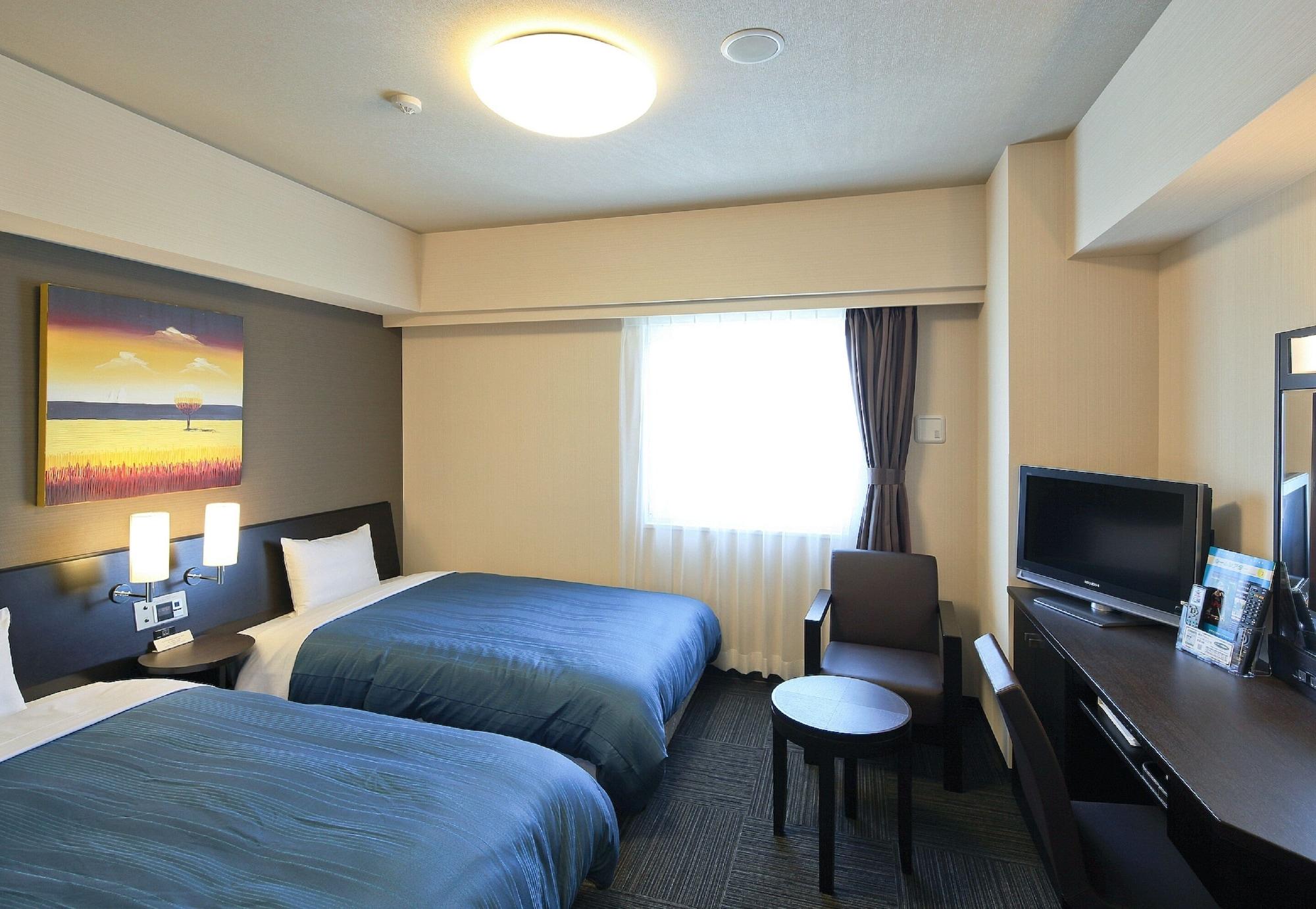 Hotel Route-Inn Komagane Inter Buitenkant foto