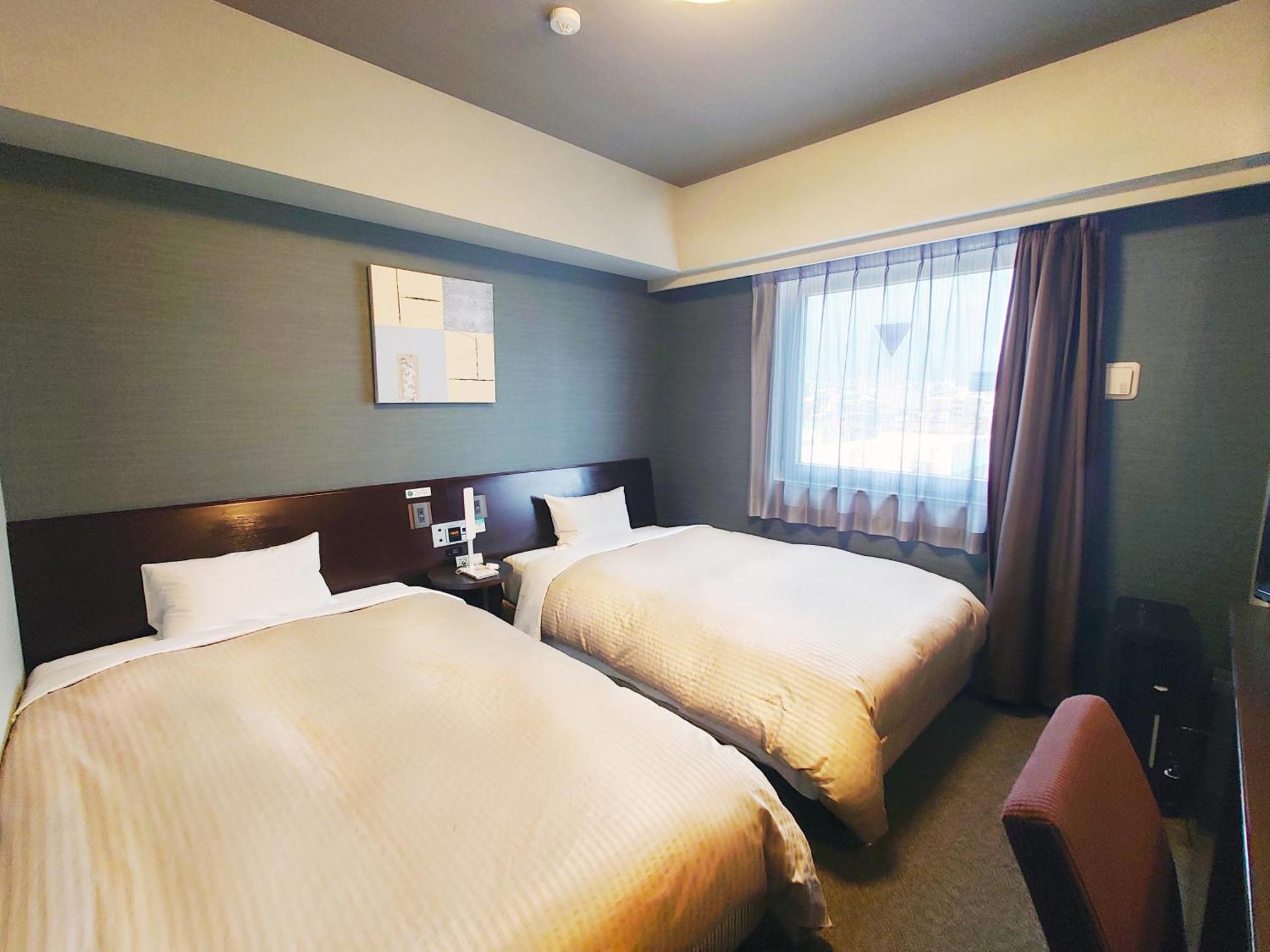 Hotel Route-Inn Komagane Inter Buitenkant foto